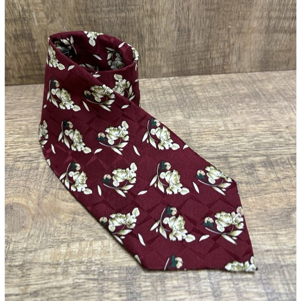 Ermenegildo Zegna men silk burgundy vintage tie with beige leaves made in Italy